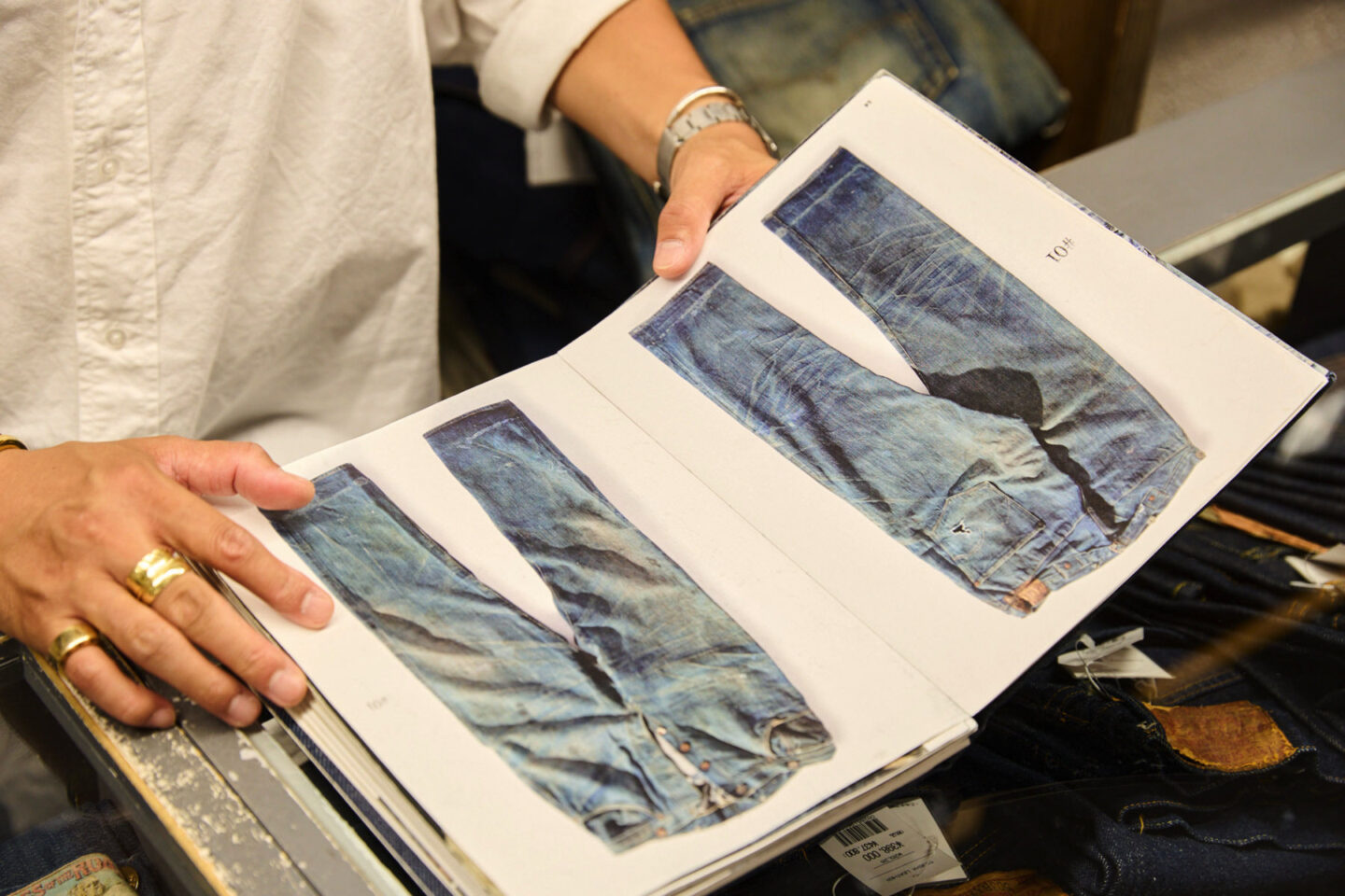 THE 501 XX® A COLLECTION OF VINTAGE JEANS