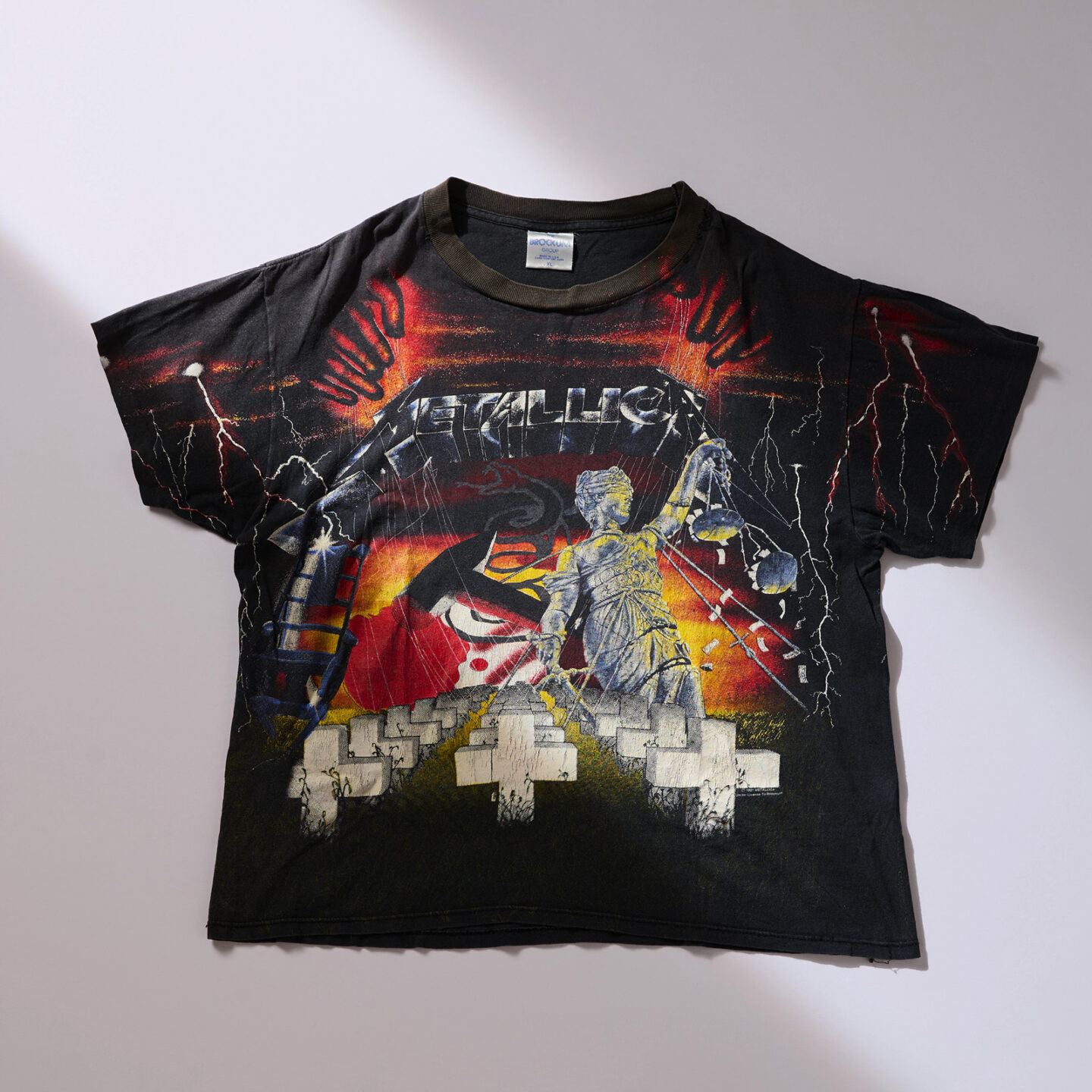 MetallicaのヴィンテージTシャツ。