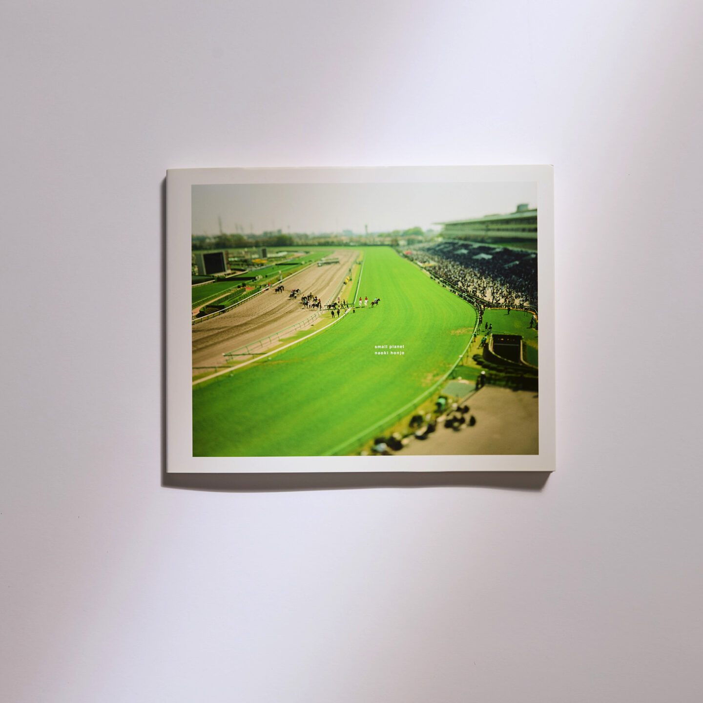 本城直季『small planet』リトルモア刊。